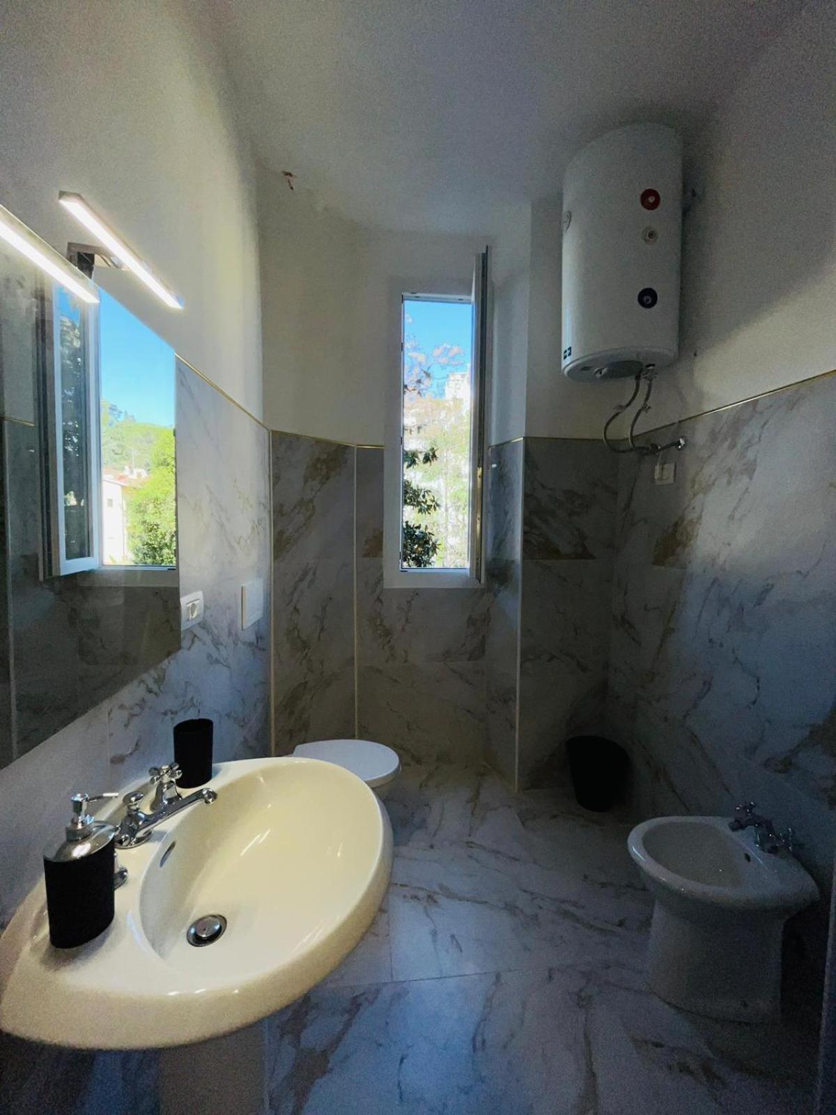 Oriani Bnb Bed and Breakfast Firenze Esterno foto