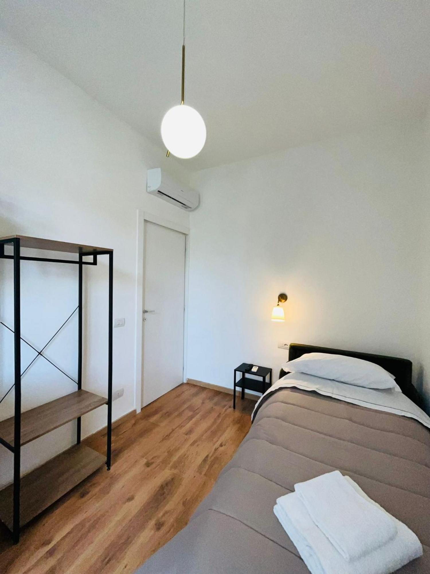 Oriani Bnb Bed and Breakfast Firenze Esterno foto